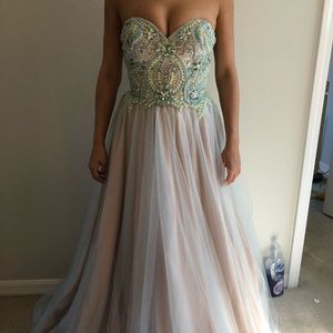 Prom dress